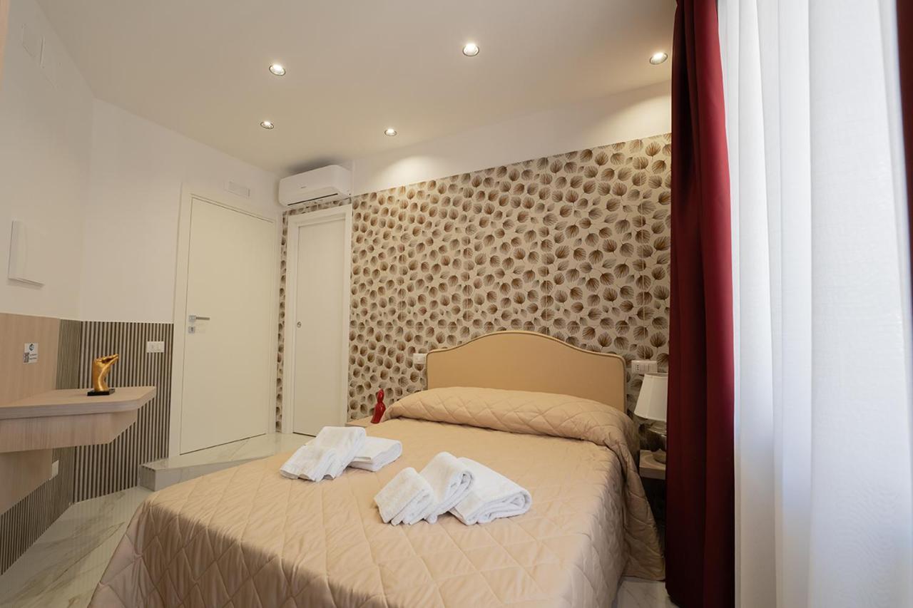 Affittacamere P.c. Boutique H. Lifestyle, Centro, By Clapa Group Dislocated Hospitality Napoli