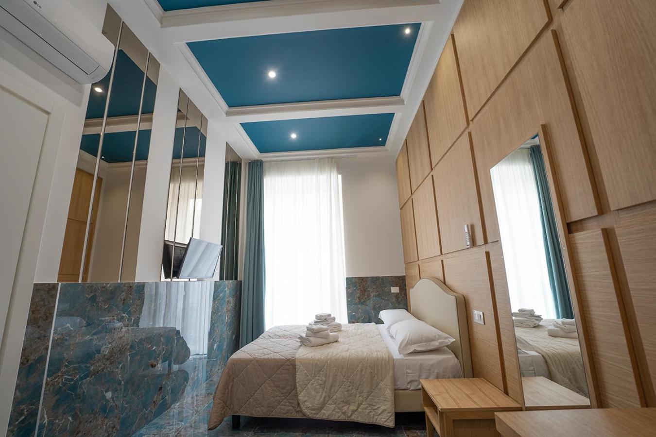 Affittacamere P.c. Boutique H. Lifestyle, Centro, By Clapa Group Dislocated Hospitality